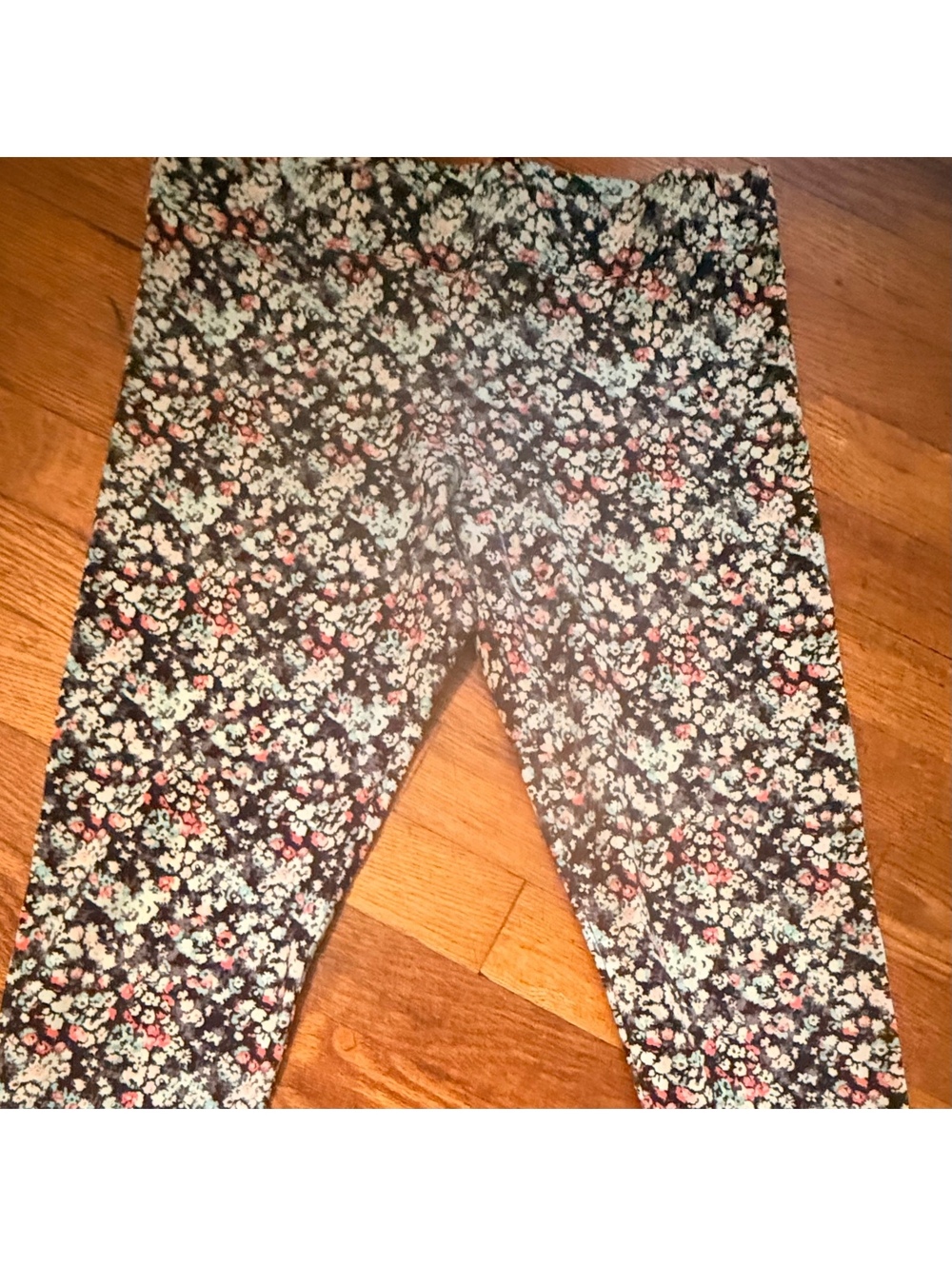 American Eagle Outfitters Hi-Rise Floral Leggings Large